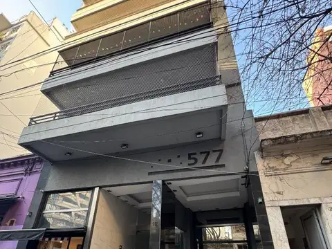 Venta - 3 Ambientes - Flores