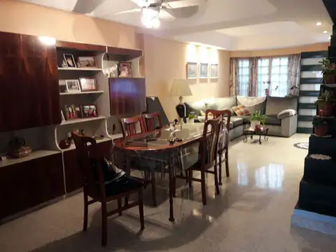 Casa en Venta en El Palomar, USD 169.000