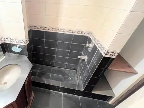 Casa quinta en venta en Parque Leloir