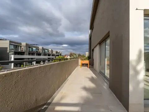 Departamento 4 ambientes con 3 baños