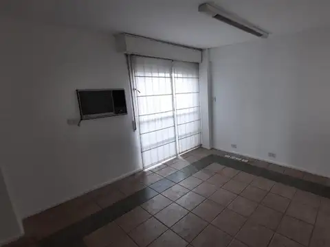 Oficina en Venta 40 años
