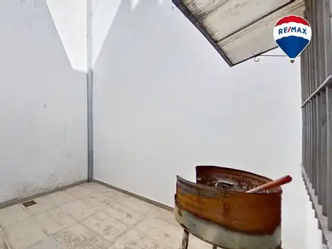 Depto Tipo Casa en Venta 41 años