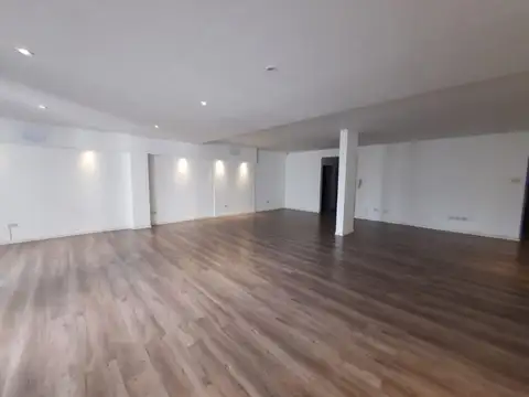 Oficina en Alquiler en Recoleta, USD 1.300