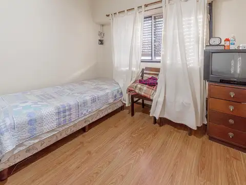 Depto Tipo Casa en Venta 60 años