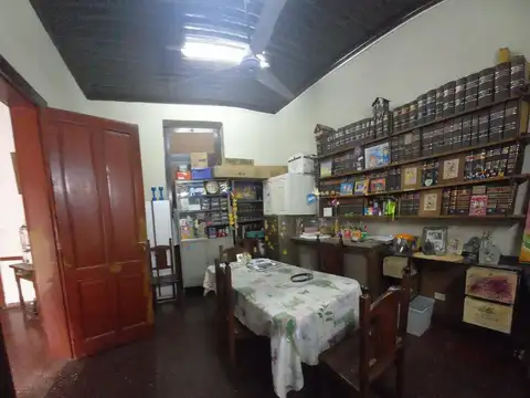 Gdor. Dr. Fernando Piragini Niveyro 1700