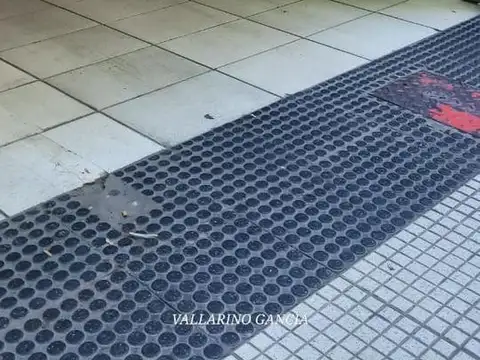 Av. Santa Fe al 2300