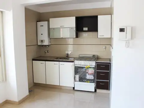 Departamento en Venta en Flores Sur, USD 79.000