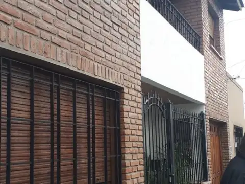 Enrique Del Valle Iberlucea 700