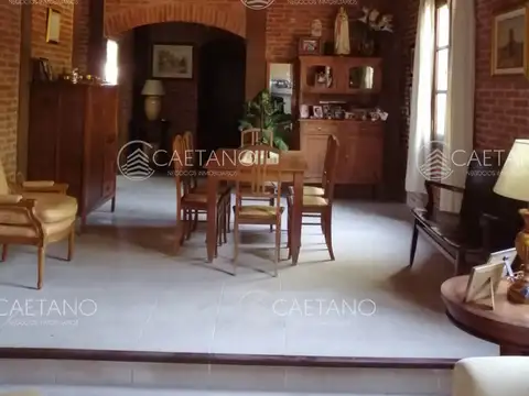 Casa en Venta en Pinares, USD 350.000