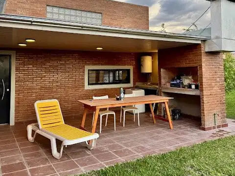Casa en Alquiler en Ibarlucea, $ 1.300.000