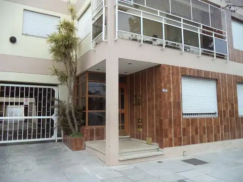 DEPARTAMENTO 3 AMBIENTES - BANFIELD - ESTE, GRAN BS. AS. SUR