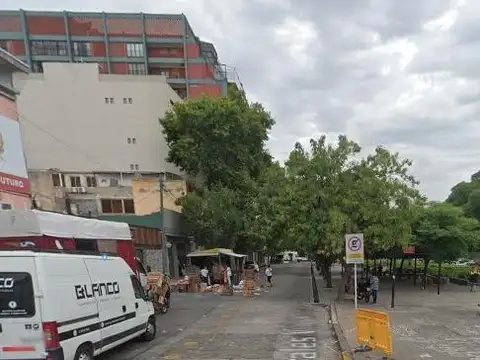 Cochera en venta - 13Mts2 - Parque Patricios