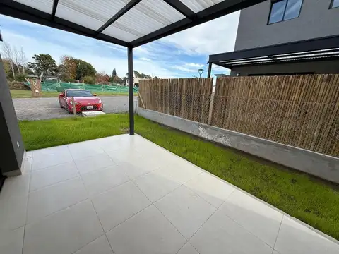 VENTA Duplex de 4 ambientes,en El Aljibe, Pilar UF 100