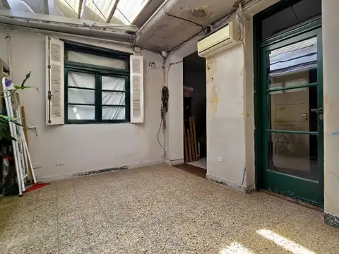 Venta PH 3 ambientes con patio a refaccionar en Villa del Parque