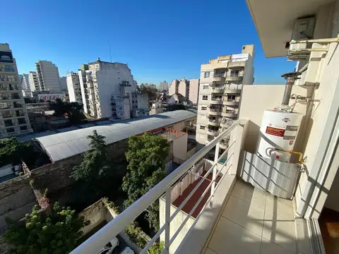 VENTA MONOAMBIENTE DIVISIBLE BALCON FLORES