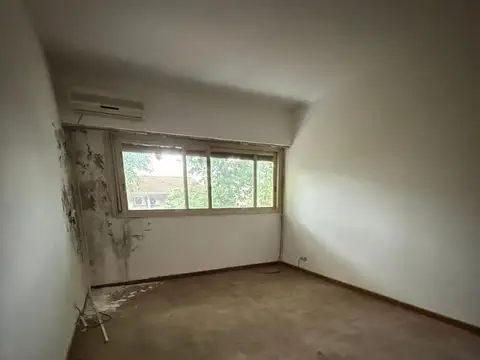 Depto Tipo Casa en Venta en San Nicolás, USD 150.000