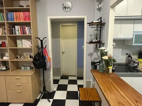 HERMOSO 3 AMB PBAJA AL FRENTE CON PATIO