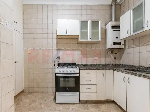 Departamento en Venta en Flores, USD 74.500