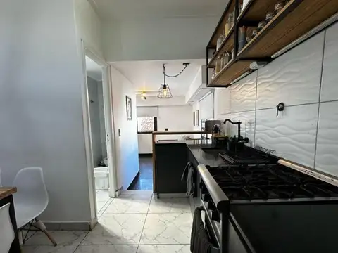Depto Tipo Casa 4 ambientes con 2 baños