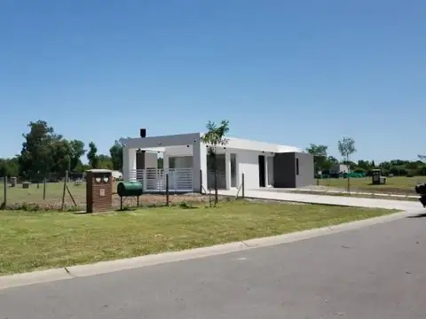 Casa en Venta en Pilar Del Este, USD 140.000