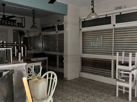 Dos locales comerciales unificados rubro gastronómico San Bernardo