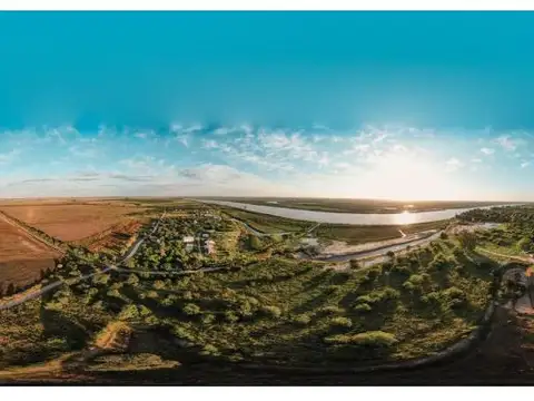 Terreno en Venta 30  mts Fondo