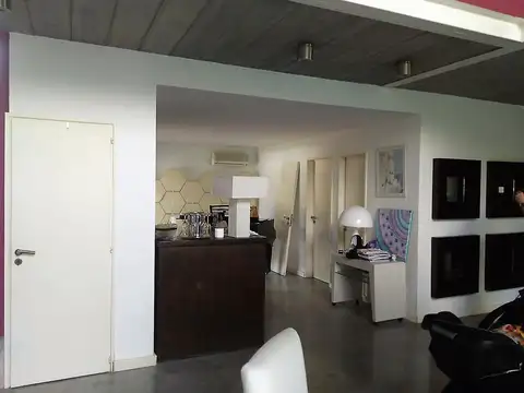 Casa 6 ambientes con 3 baños