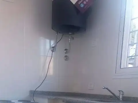 Dúplex 2 ambientes con jardín y cochera. A ESTRENAR 