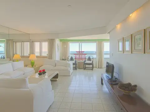 Departamento 4 ambientes con 3 baños