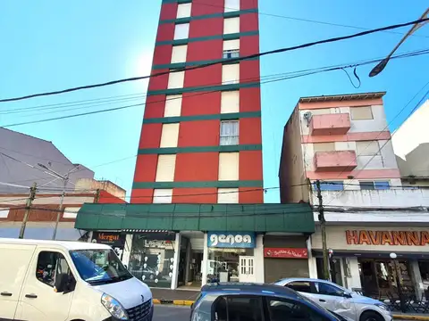 Chiozza 2500, Piso 4