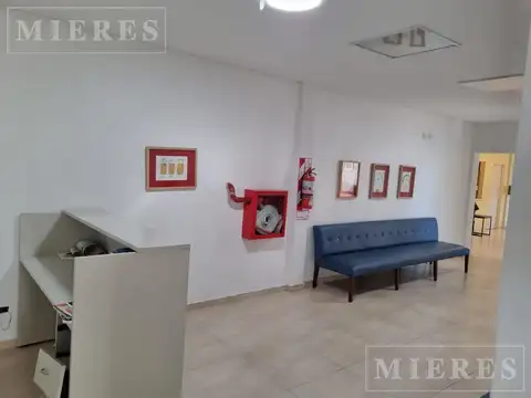 Lirios del Talar, Gral. José Artigas al 3100  Consultorio 52