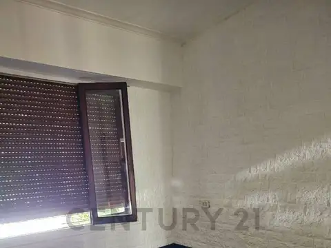 Casa en Venta en Ensenada de dos dormitorios Apta Banco