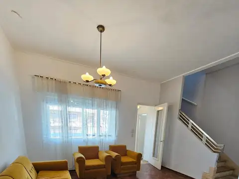 Juan José Paso al 1200