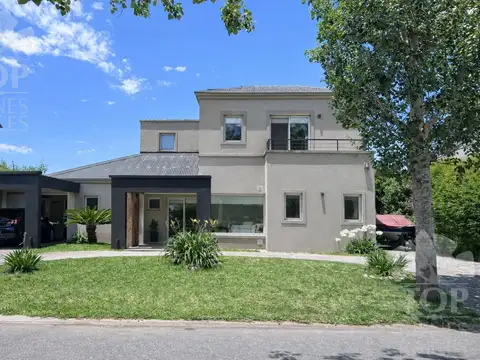 Casa en Barrio Septiembre