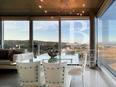 Departamento en Alquiler Temporal con 1 cocheras