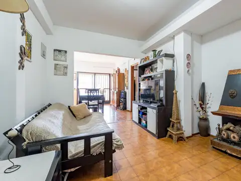 Pje. Independencia al 3100