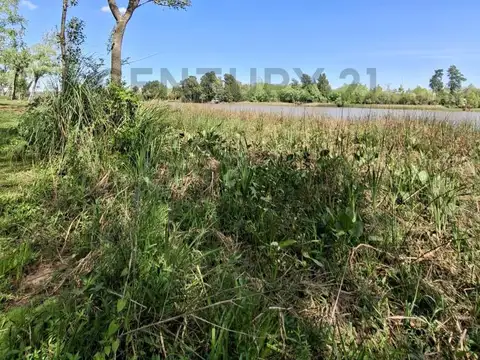 Terreno en Venta 25  mts Frente