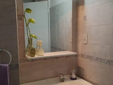 República De La India 3000, Piso 5