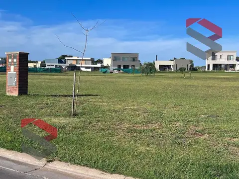 Terreno en Venta en Pilar del Este - Santa Lucia, USD 68.000