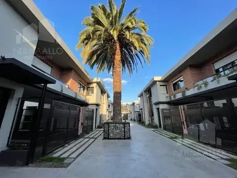 Depto Tipo Casa en Venta en Castelar Sur, USD 138.999