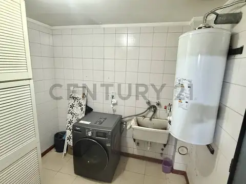 VENTA DE CASA 4 AMBIENTES - SAN MIGUEL - PERMUTA MENOR VALOR