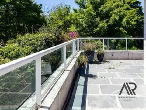 Departamento en Alquiler con 2 cocheras