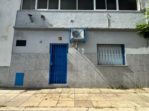 MUY LINDO PH DE 2 AMBIENTES C/ENTRADA INDEPENDIENTE Y PATIO