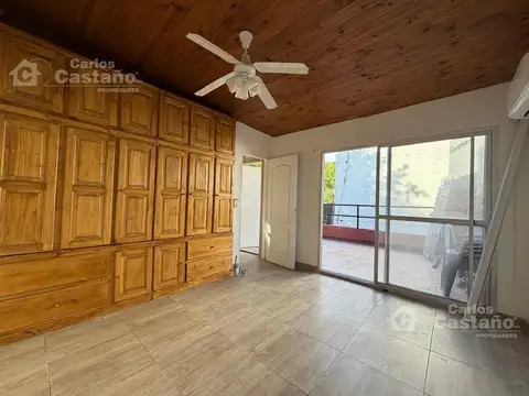 Depto Tipo Casa en Alquiler de 2 dormitorios