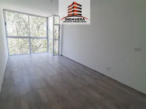 HERMOSO DEPTO AL FRENTE: 1 Amb 27 m2 Totales. CASEROS CENTRO.