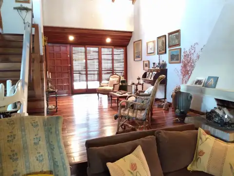 Casa en Venta de 4 dormitorios