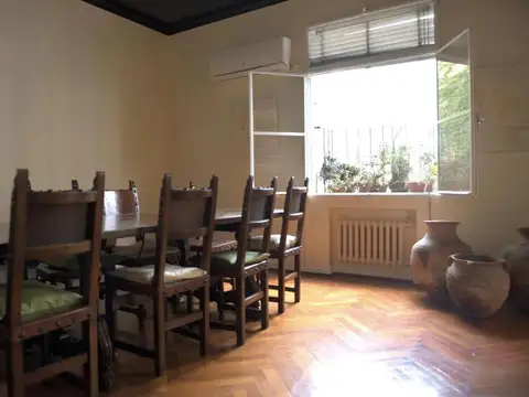 Departamento 5 ambientes con 2 baños