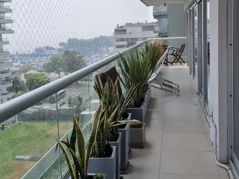 Avenida Libertador 2400