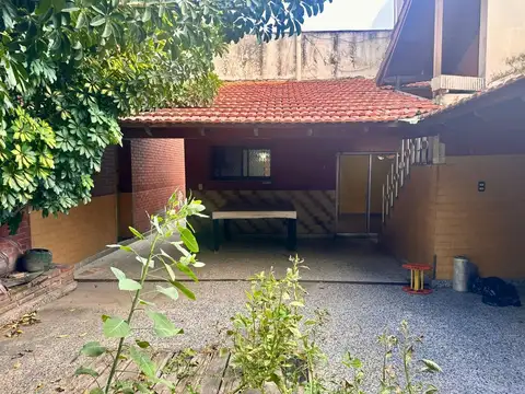 Venta terreno c/casa Ideal inversor p/subdividir