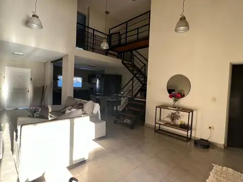 Casa en Venta en Marcos Paz, USD 220.000